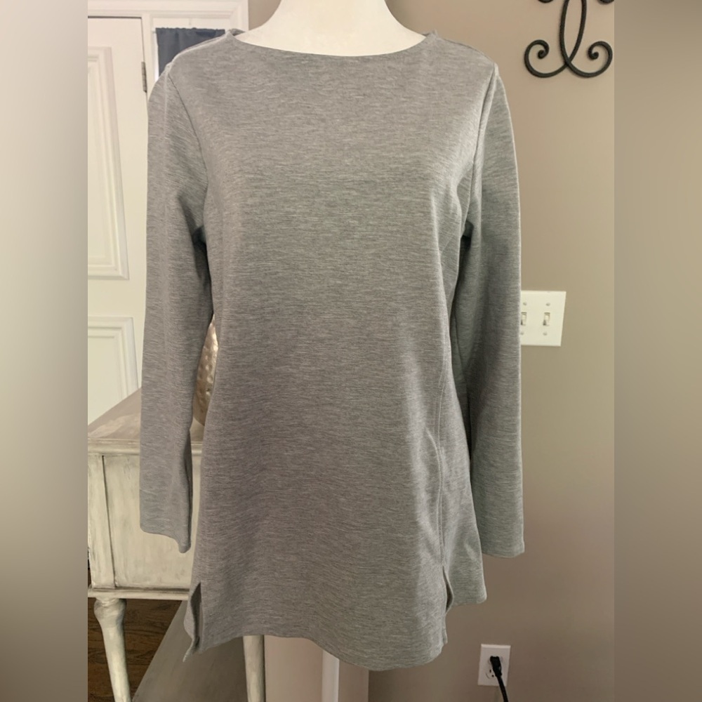 Christopher Banks Medium Gray Long Sleeve Tunic Top with side slits, NWOT